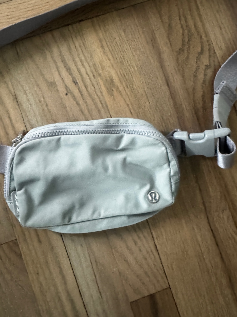 lululemon athletica Light Gray Waist Pack - Minimal Men's Belt Bag